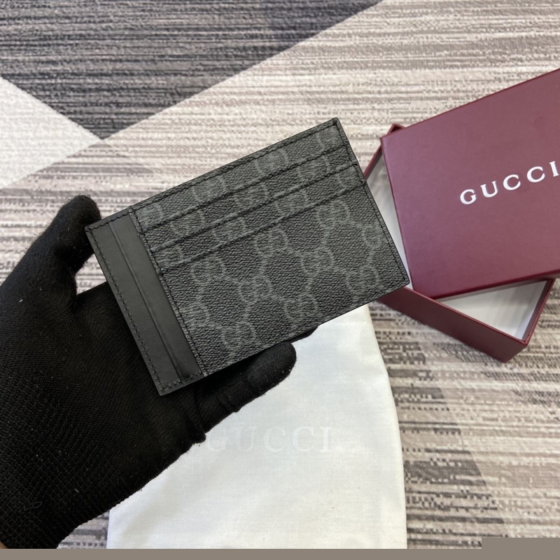 G*u*i wallets & purse